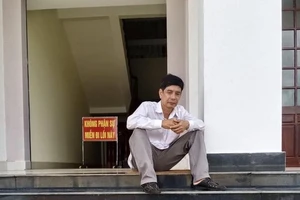 Vụ nhảy lầu tự tử: VKSND Cấp cao yêu cầu tỉnh chuyển hồ sơ