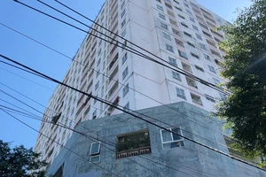 Video: Rơi từ tầng 17 chung cư, một thai phụ tử vong tại chỗ