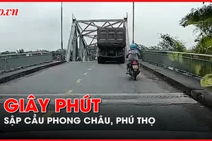 Khoảnh khắc sập cầu Phong Châu