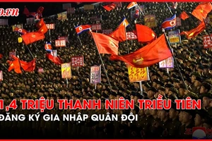 Hình ảnh nóng về hơn 1,4 triệu thanh niên Triều Tiên đăng ký gia nhập quân đội