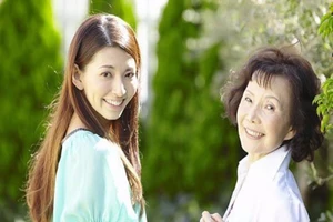 Mẹ chồng Việt hãy đọc lời khuyên này của mẹ chồng Tây