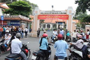 Điều chưa hay bên lề kỳ thi lớp 10