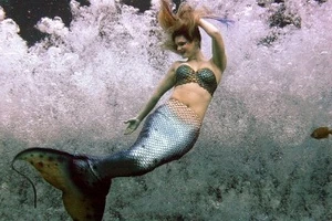 Trường dạy làm ‘tiên cá’ đầu tiên ở Singapore