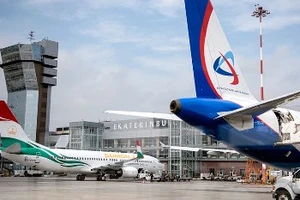  Báo động có bom trên máy bay Nga, sơ tán khẩn 150 người