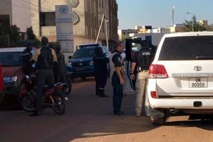 Vẫn còn 1.000 quân nhân Pháp đồn trú tại Mali