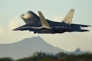 Mỹ thông báo hết bom tấn công IS