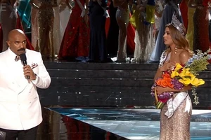 Mời hoa hậu Colombia đóng phim khiêu dâm với giá triệu đô