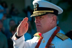 Chuẩn đô đốc Mỹ mất chức vì xem ảnh đồi trụy