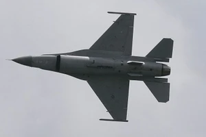Ấn Độ phản đối Mỹ bán F-16 cho Pakistan để chống khủng bố