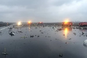 Tìm thấy 1 hộp đen của máy bay rơi ở Nga