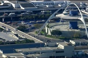 Nữ tiếp viên hàng không tính mang 30 kg ma túy lên máy bay