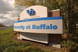 Mỹ: Gửi nhầm email, 5.000 học sinh trúng tuyển 'hụt' 