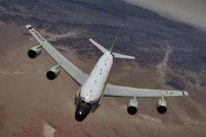 Nga phủ nhận Su-27 áp sát nguy hiểm máy bay Mỹ