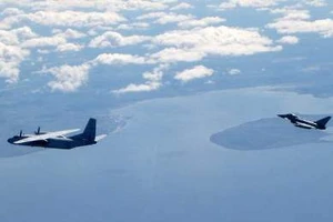 Chiến đấu cơ Anh chặn 3 máy bay Nga tiếp cận Baltic