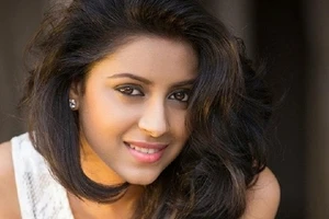 'Cô dâu 8 tuổi' có thể chỉ treo cổ để đùa?