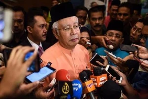 Phe đối lập yêu cầu Thủ tướng Malaysia nghỉ phép