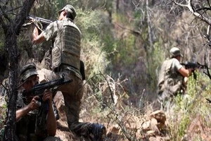 Thổ Nhĩ Kỳ săn lùng 11 biệt kích định ám sát tổng thống 