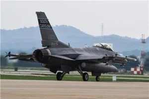 12 chiến đấu cơ, 300 quân Mỹ tới Hàn Quốc ‘sẵn sàng chiến đấu’