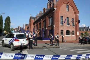 Tấn công bằng dao ở Bỉ, 2 nữ cảnh sát bị thương