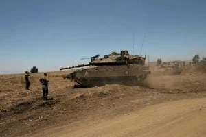 Israel không kích trả đũa Syria vì bị trúng đạn cối