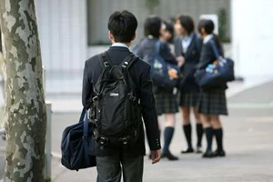 Nhật: Cha đâm chết con trai vì không chịu học hành