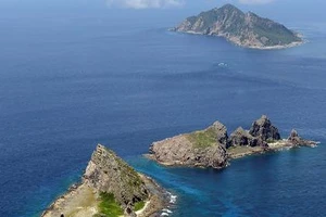 Nhật triển khai lá chắn tên lửa SAM-4 gần Senkaku