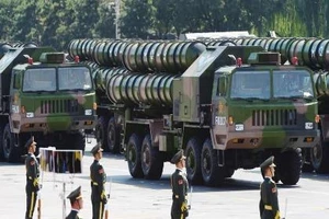Trung Quốc khoe tên lửa mới đối phó hệ thống THAAD tại Hàn Quốc