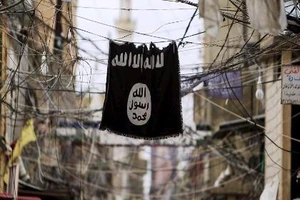 Hàng ngũ IS náo loạn vì nữ điệp viên gốc Nga