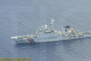 Trung Quốc quấy rối ngư dân Philippines ở Scarborough