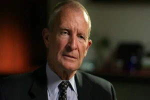 Mỹ vô hiệu hóa đảo nhân tạo ở biển Đông trong 15 phút?