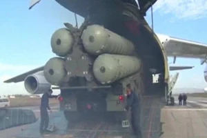 Nga cảnh báo bắn rơi máy bay Mỹ ở Syria