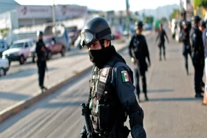 Phát hiện hố chôn tập thể 600 người ở Mexico