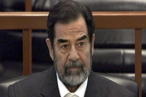 Saddam Hussein bí mật lập phòng tra tấn ở Mỹ?