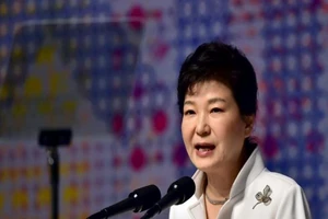 Tổng thống Hàn Quốc chấp nhận cho điều tra