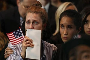 24 giờ nghẹt thở với bầu cử Mỹ