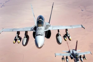 Mỹ không kích nhầm, 90 binh sĩ Iraq thiệt mạng