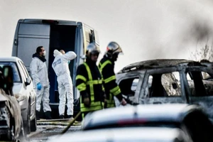 Táo tợn chặn xe, cướp sạch 70 kg vàng