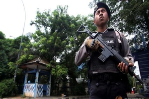 Indonesia đấu súng, diệt 3 nghi phạm âm mưu đánh bom