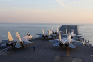 Nhật Bản theo dõi sát sao tàu sân bay Trung Quốc