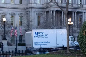 Tổng thống Obama bắt đầu dọn khỏi Nhà Trắng?