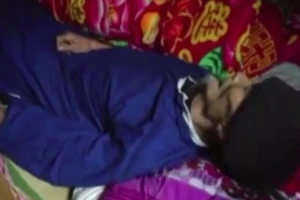 Cụ ông bật nắp quan tài sống lại giữa đám tang