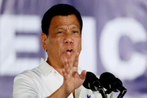 Tuyên bố cứng rắn của Tổng thống Duterte về nạn ma túy