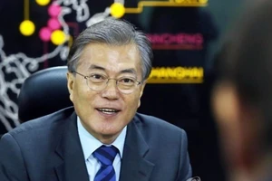 Ai có thể cản Trump đòi Hàn Quốc 1 tỉ USD cho THAAD?