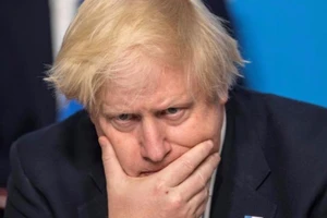 Ngoại trưởng Anh cảnh báo Nga can thiệp bầu cử