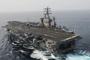 Tàu sân bay USS Nimitz áp sát Triều Tiên mạnh thế nào?