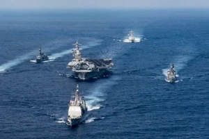 Tàu sân bay Mỹ rời bán đảo Triều Tiên