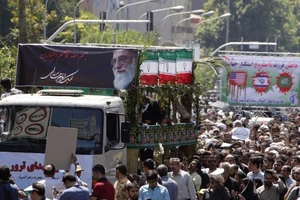 Iran nói có bằng chứng Mỹ hỗ trợ IS