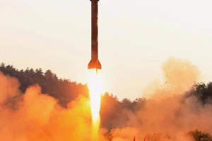 Mỹ đánh trúng tên lửa đạn đạo thử nghiệm