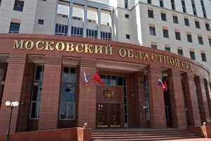 Nga: Bị cáo cướp súng tại tòa, 3 người bị bắn chết