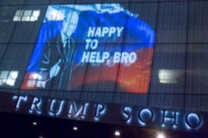 Khách sạn ông Trump trưng hình ông Putin ngay mặt tiền